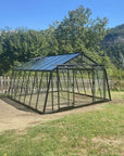 Vue large de la Serre de jardin ACD S207 en verre sécurit d'une surface de 19.72m²